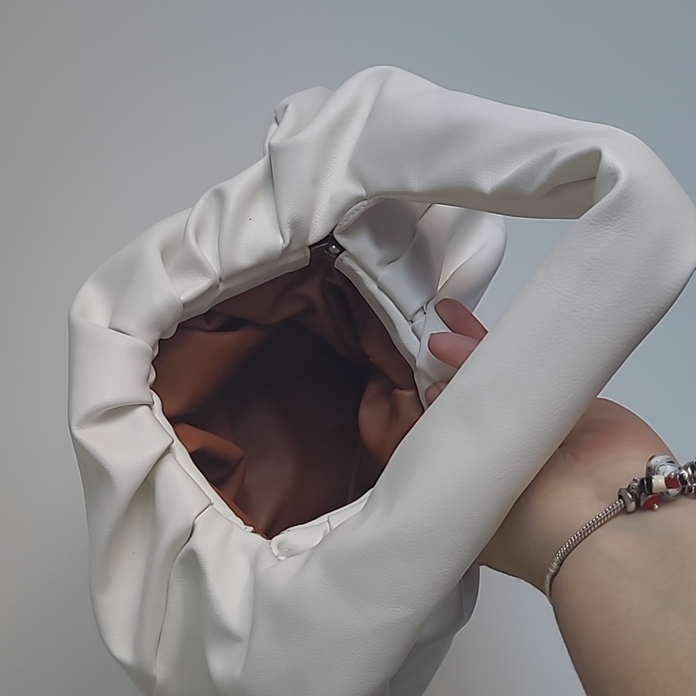 White Ruffled Bag - Picture 4 of 10